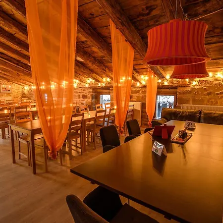 Albergue Hostel Valderrobres Ostello