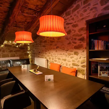 Albergue Hostel Valderrobres Ostello Valderrobres